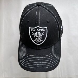 Los Angelas LA Raiders One Size Cap with Logo NFL Apparel New Era Velcro Closure